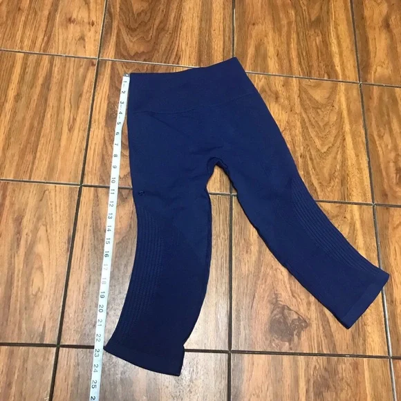 Lululemon Flow & Go Crop" Hero Blue - Picture 16 of 16